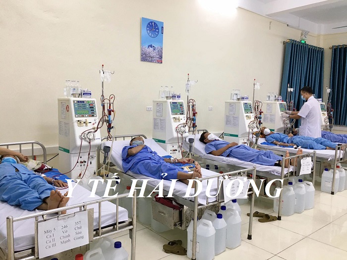 Bệnh nhân có thẻ BHYT chạy thận nhân tạo tại Trung tâm Y tế huyện huyện Ninh Giang.jpg